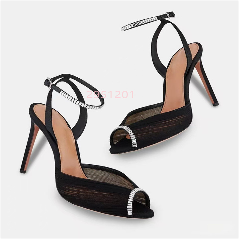 Embroidery White - Crystal V Pointed Toe Women White