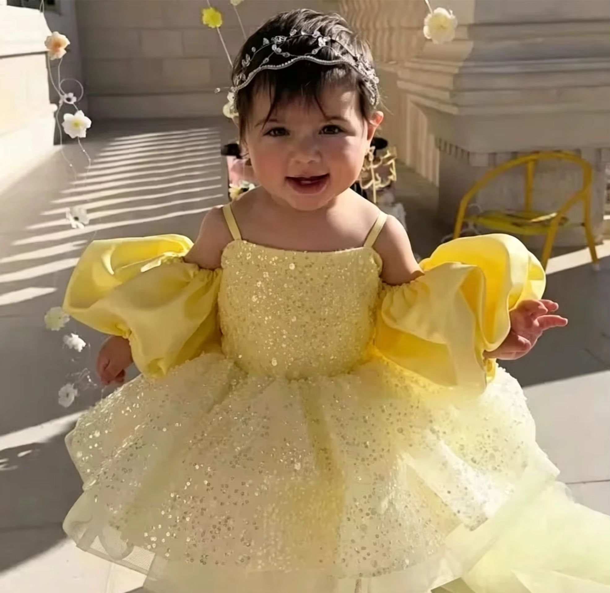 Cute Yellow Flower Girl Dresse - Embroidery Yellow Flower 评论和价格