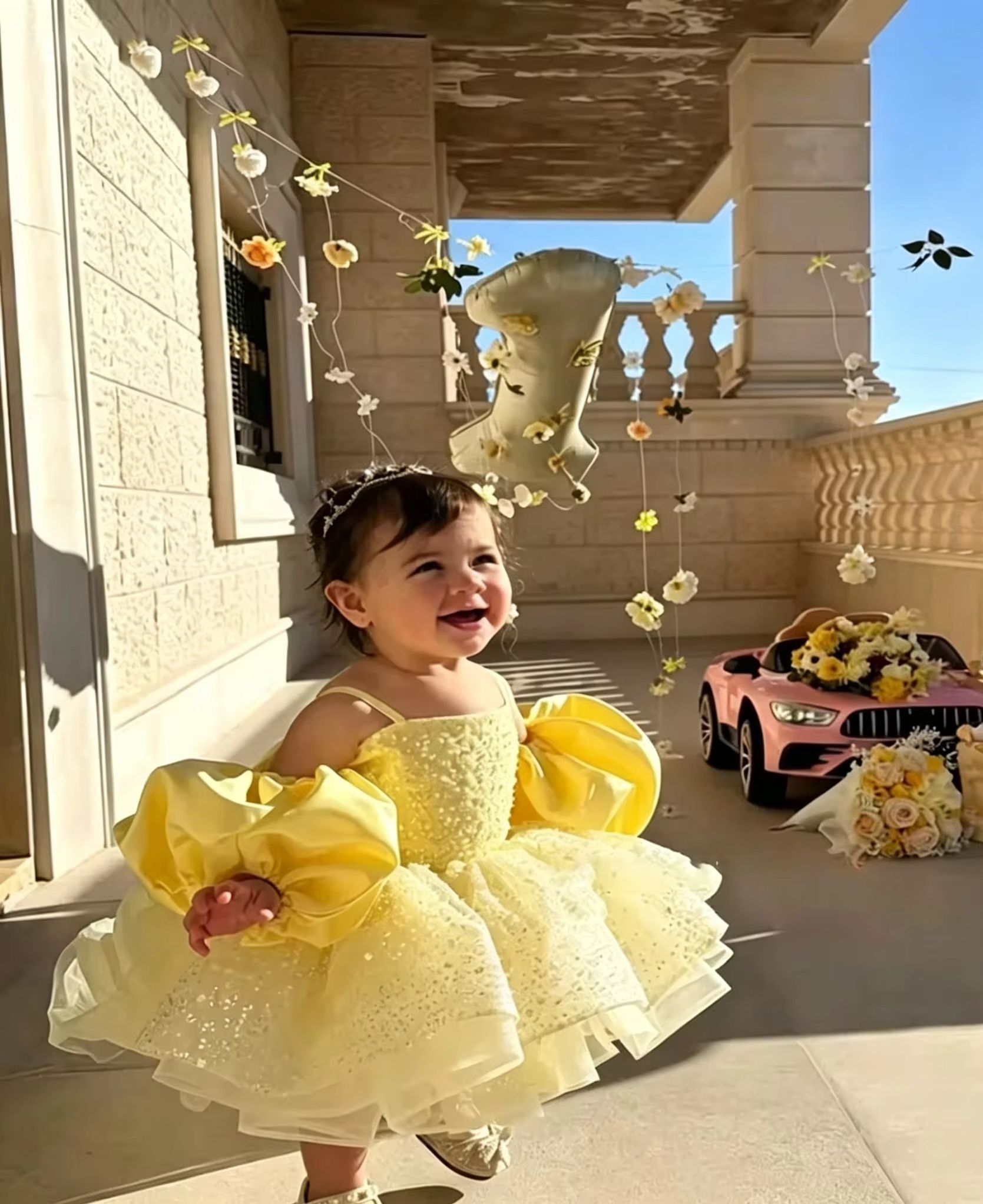 Cute Yellow Flower Girl Dresse - Embroidery Yellow Flower 评论和价格