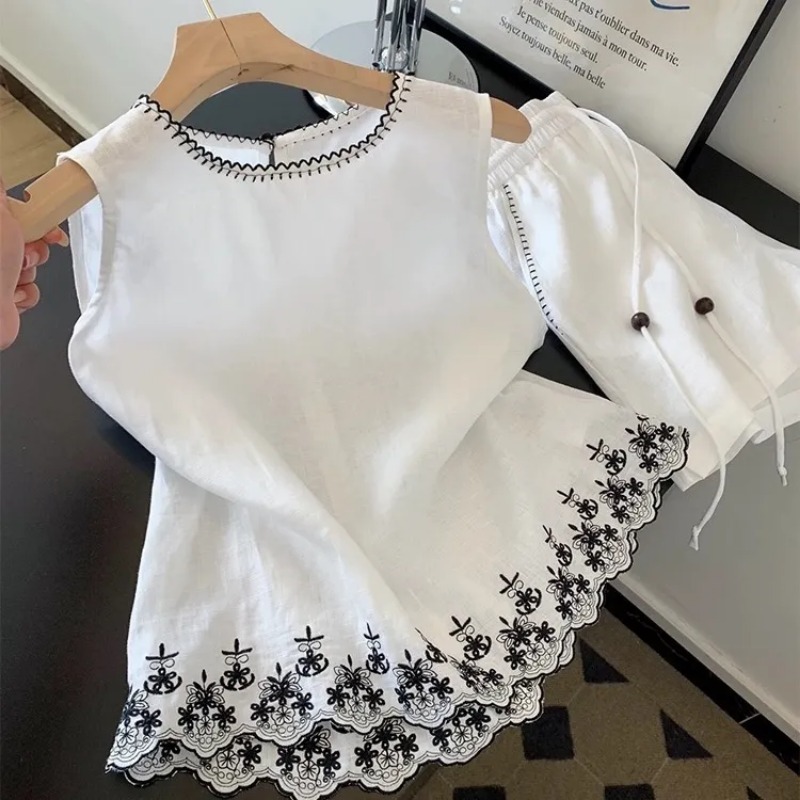 Simple Old Money Style Cotton  - Embroidery Class 评论和价格