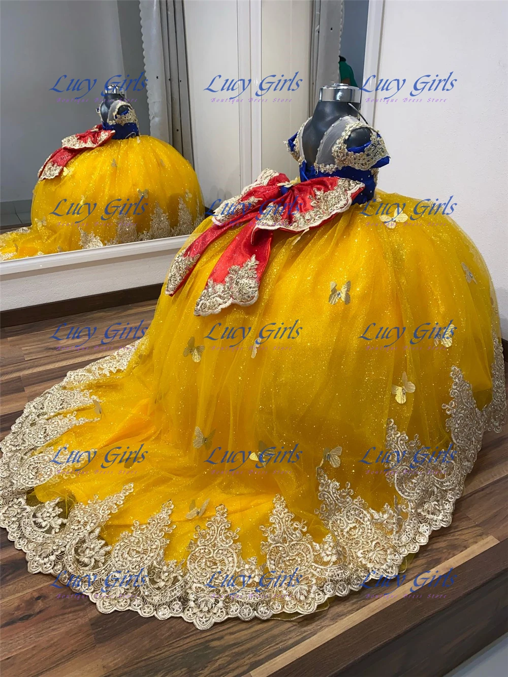 Quality Butterfly Applique Lov - Embroidery Yellow Flower 评论和价格