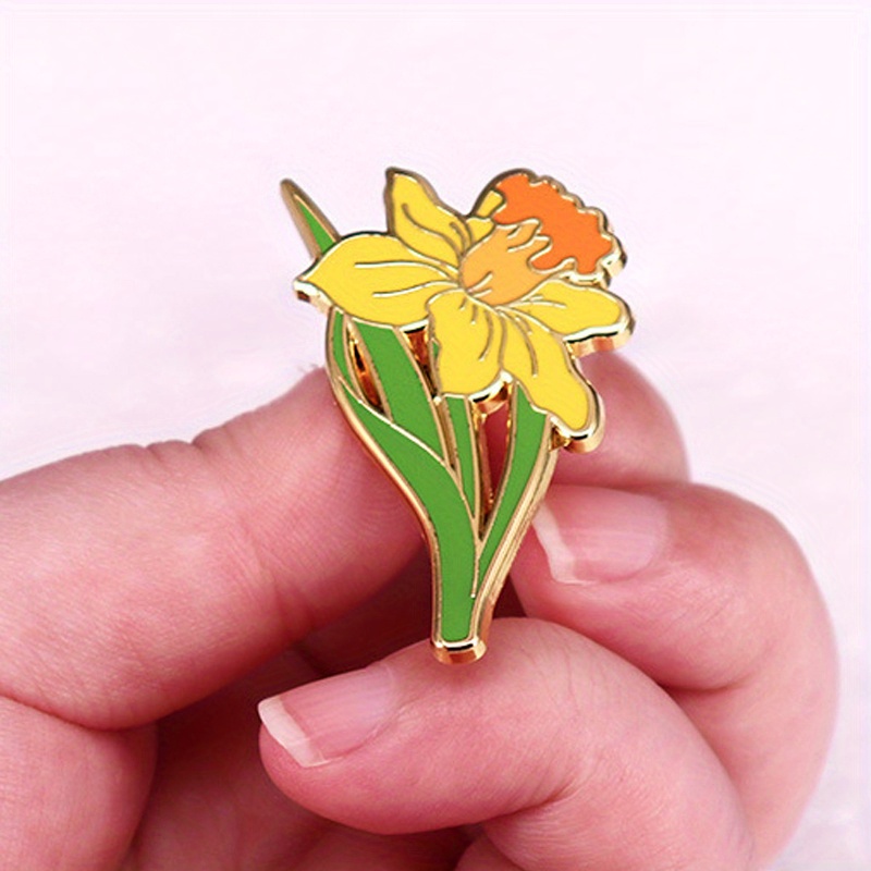 Yellow Daffodil Brooch Herbace - Embroidery Legacy 评论和价格