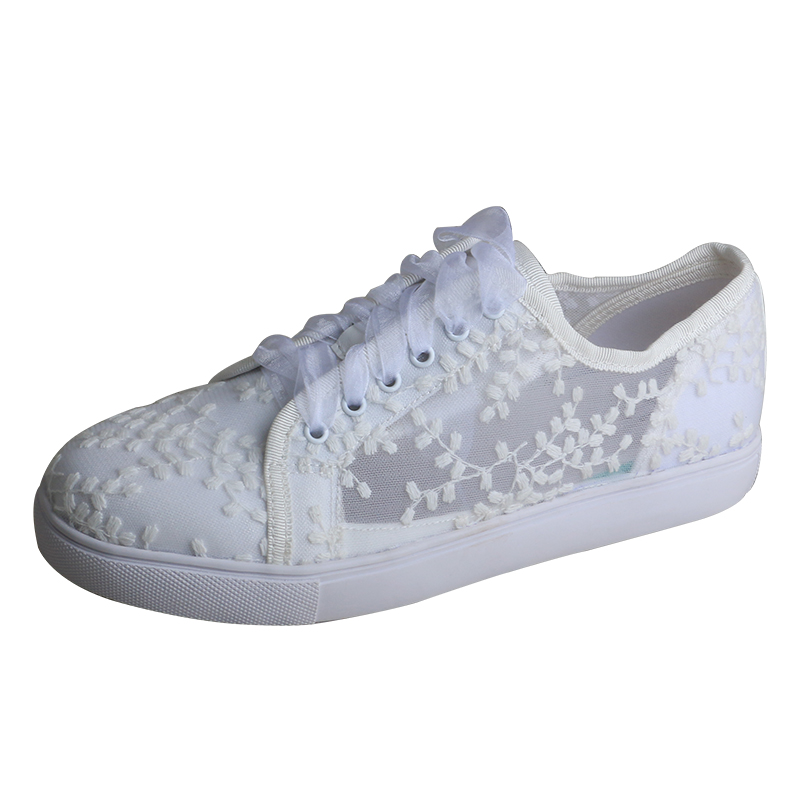 Wedopus White Sneakers for Wom - Embroidery White 评论和价格