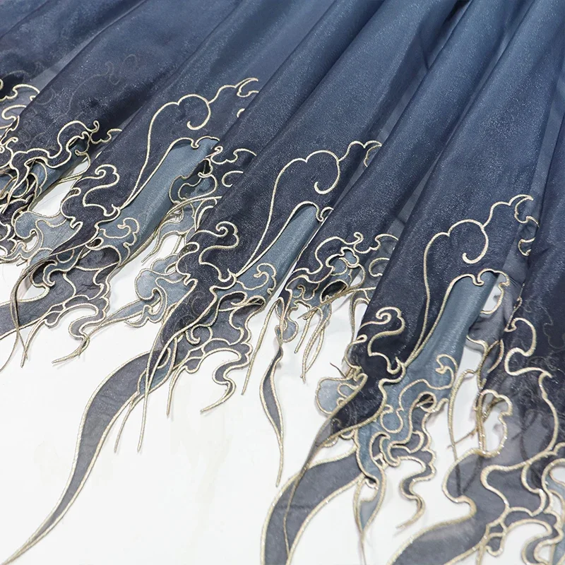 Chinese Style Embroidery Lotus - Embroidery Skirt 评论和价格