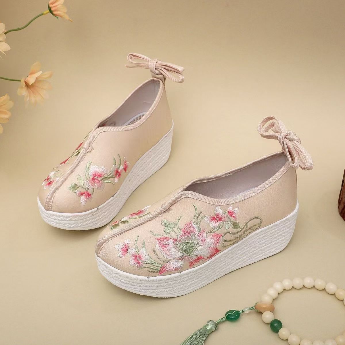Woman Ethnic Style Wedges Embr - Embroidery Skirt 评论和价格