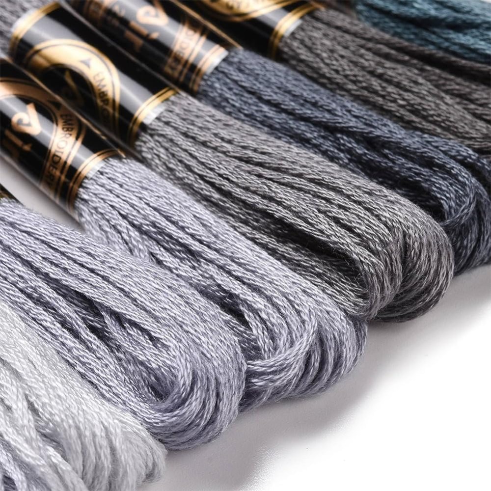 8 Skeins 70 Yards Grey Friends - Embroidery Bracelet 评论和价格