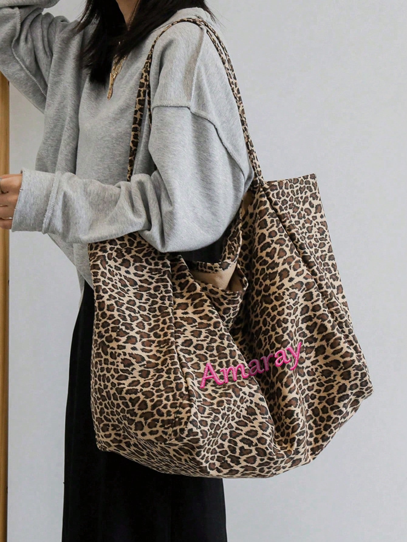 Custom Name Leopard Print Tote - Embroidery Names 评论和价格