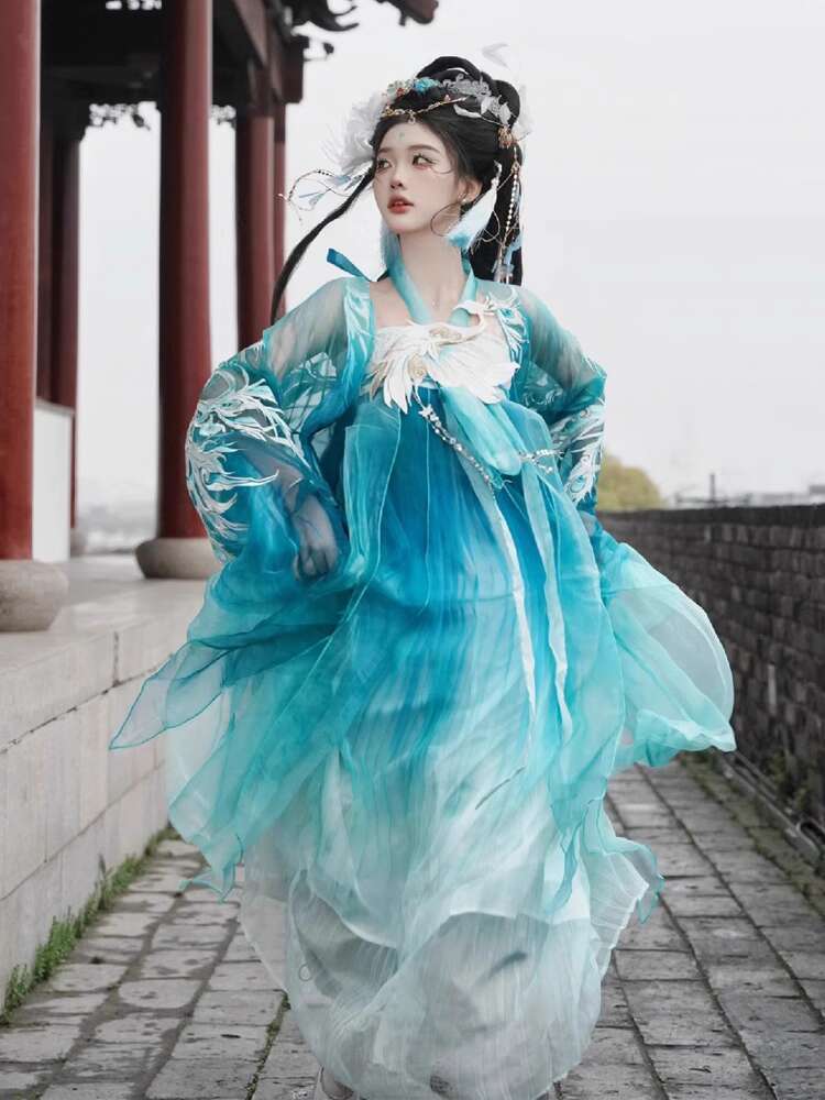 New Peacock Hanfu Womens fashi - Embroidery Skirt 评论和价格